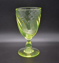 Charger l'image dans la galerie, VERRE EN OURALINE