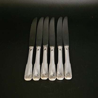 6 COUTEAUX À FROMAGE MODÈLE COQUILLE EN MÉTAL ARGENTÉ Ref 00181