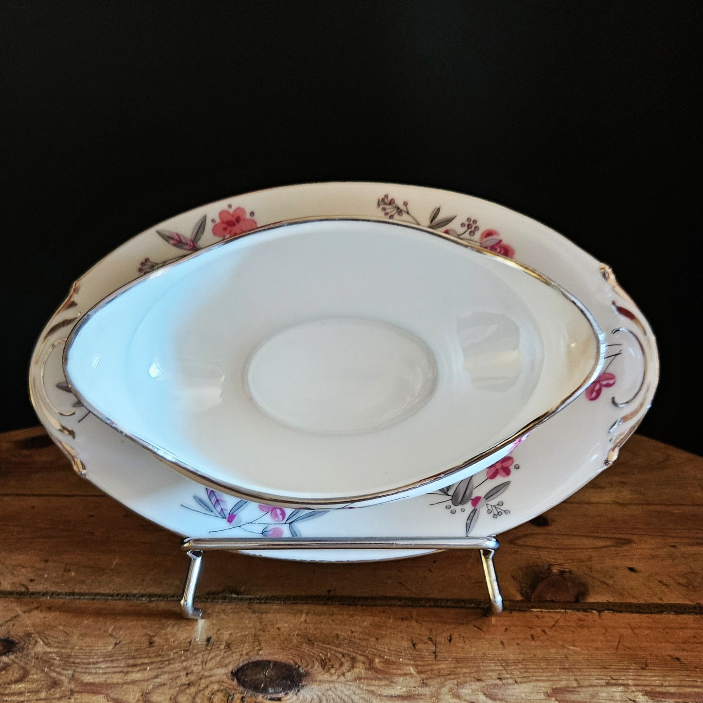 SAUCIÈRE ART DÉCO - PORCELAINE DE LIMOGES Ref : 00206