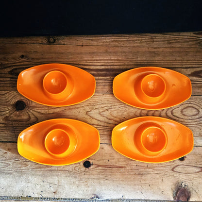 LOT DE 4 COQUETIERS EN PLASTIQUE ORANGE ARTHUR DOUGLAS MADE IN ENGLAND Ref : 00255