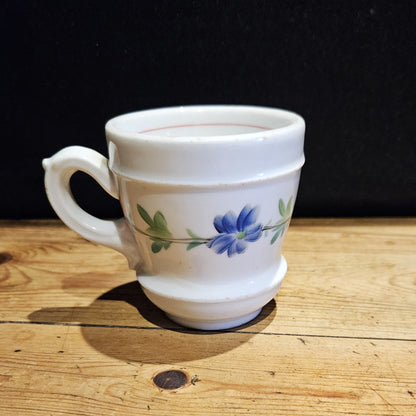 TASSE À BRÛLOT (À CAFÉ) EN FAÏENCE XIXe - FLEURS ROSES ET BLEUES - Ref : 00214