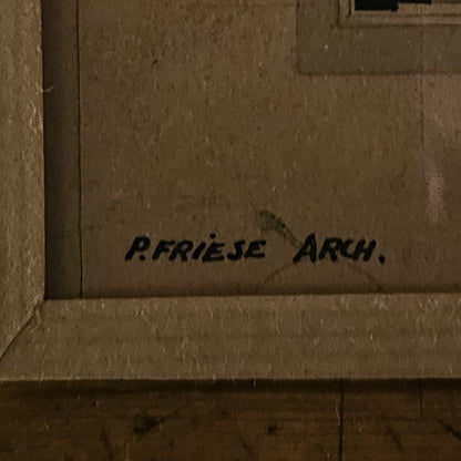 Gros plan sur la signature manuscrite « P. Friese Arch. » inscrite en bas à gauche du plan d'architecture, à l'encre noire
