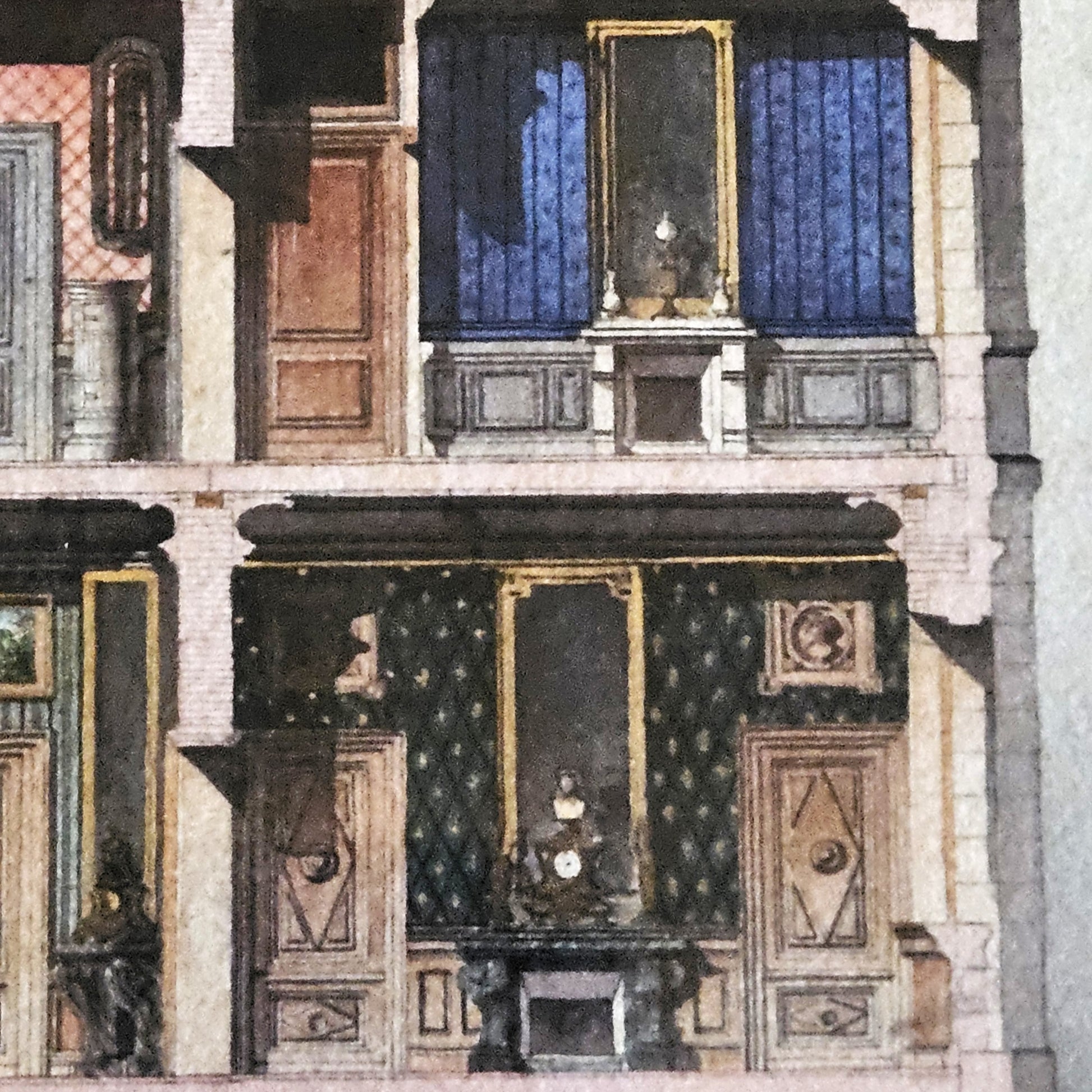 Détail de l'aquarelle attribuée à Paul Friesé, montrant les niveaux intermédiaire et supérieur de la coupe transversale de l'hôtel particulier : galerie à treillis doré à losanges sur fond noir avec porte à médaillon sculpté,