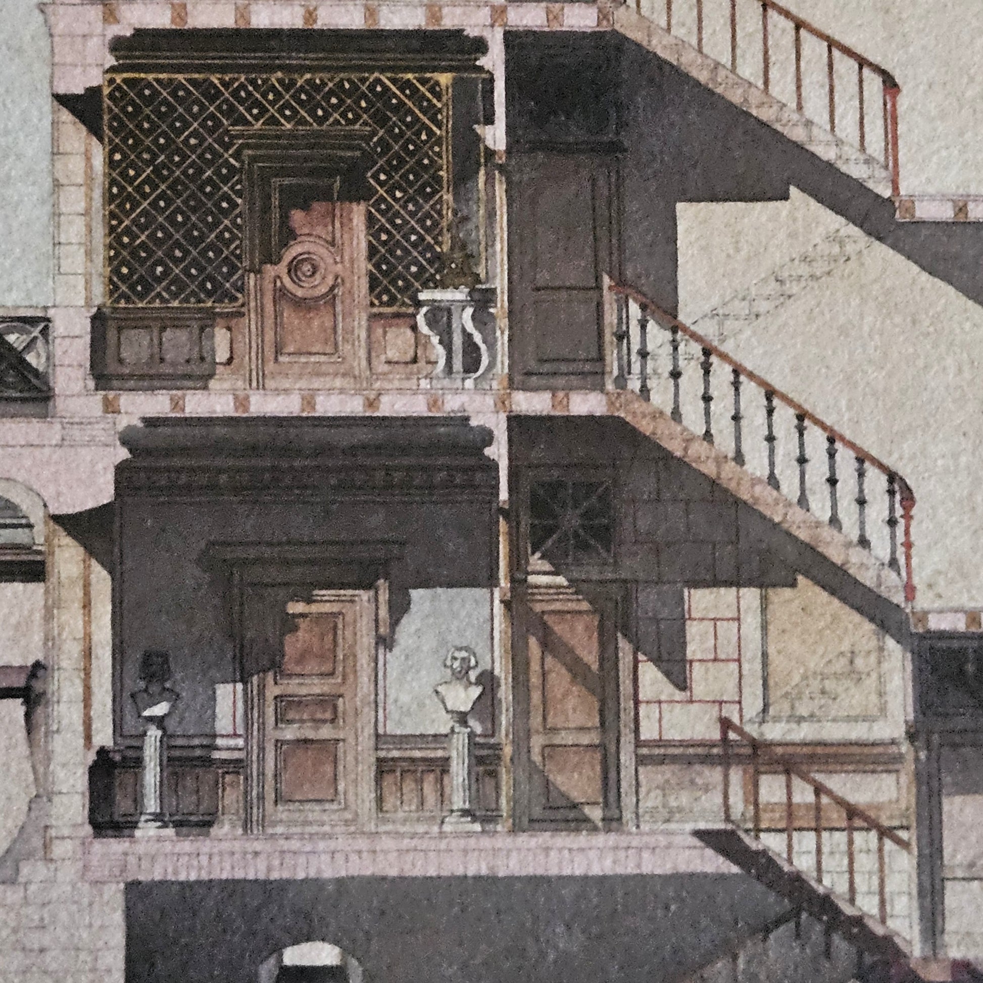 Détail de l'aquarelle attribuée à Paul Friesé, montrant l'escalier monumental à balustrade en fer forgé à volutes de l'hôtel particulier, avec la galerie à treillis doré et deux bustes sur piédestaux au rez-de-chaussée, rendu à l'aquarelle et à l'encre polychrome.
