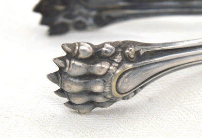 PINCE A GLAÇONS STYLE LOUIS XVI EN MÉTAL ARGENTÉ   Ref : 0013